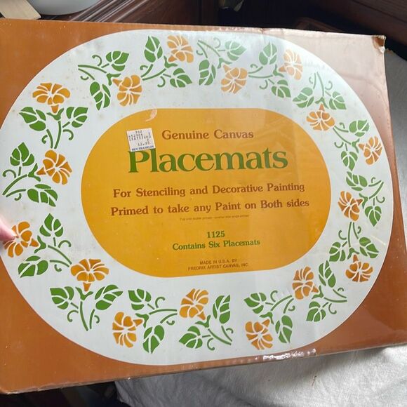 VTG Genuine Canvas placemats(6) for painting or stenciling. In org packaging. - Picture 1 of 9